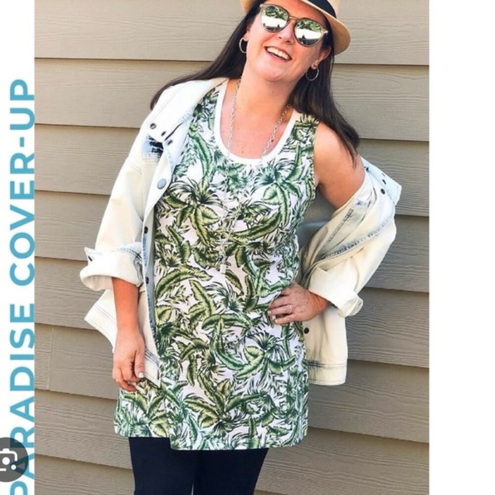 Cabi Paradise Cover Up Sleeveless Tropical Print Top M